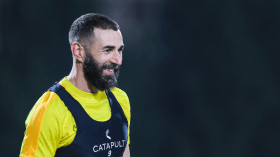 بن زيمة يودع الاتحاد السعودي برسالة مؤثرة بعد انتقاله إلى الهلال