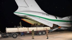 Algérie-Palestine: les aides humanitaires continuent d’être acheminées vers l’Aéroport d’El-Arich