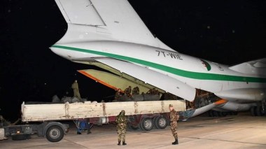 Algérie-Palestine: les aides humanitaires continuent d’être acheminées vers l’Aéroport d’El-Arich