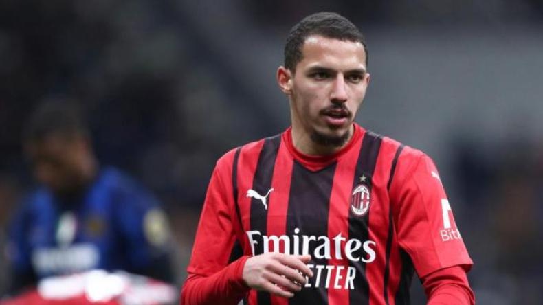 بن ناصر ثاني لاعبي الميلان الأعلى أجرا