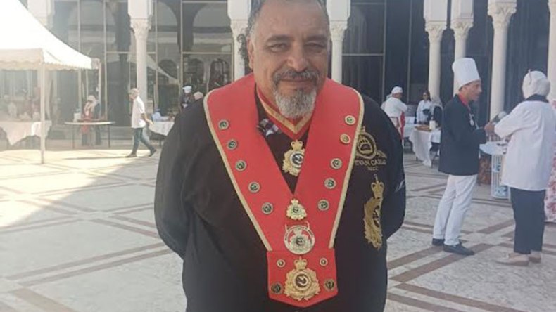 الأطباق الجزائرية التقليدية ستقضي على” الهامبرغر” و”البيتزا” في المطاعم