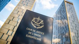 المفوضية الأوروبية متهمة بالتواطؤ في سرقة ثروات الصحراويين