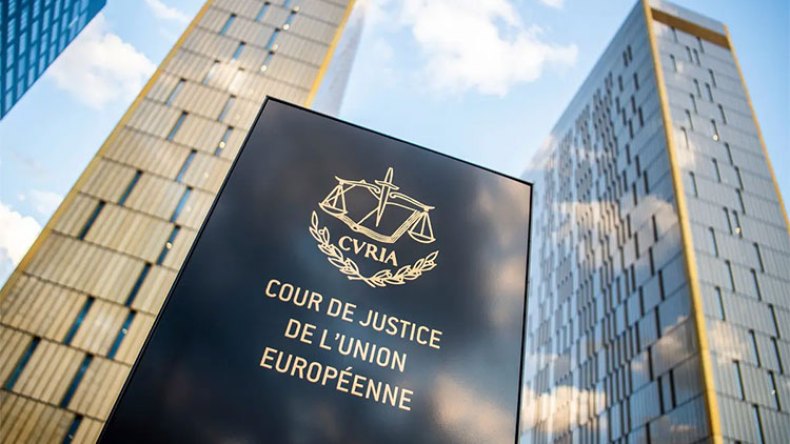 المفوضية الأوروبية متهمة بالتواطؤ في سرقة ثروات الصحراويين