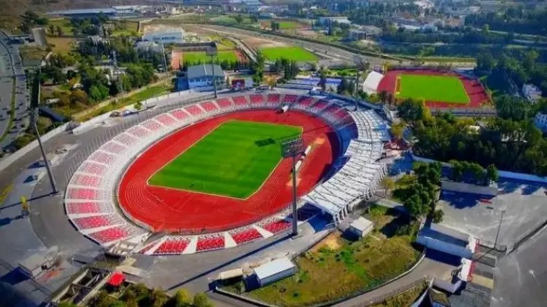 أبواب ملعب قسنطينة تُفتتح على العاشرة صباحا