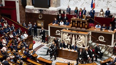 Franco-Algerian 1968 Agreement: A French MP Recommends Calm Negotiations