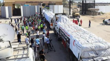 Seuls 62 camions humanitaires ont été autorisés à entrer dans la bande de Ghaza assiégée en quatre jours