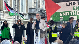 “لا تغفروا ما يحدث لغزة”.. برلماني بريطاني سابق يدعو لإيقاف تجاوزات إسرائيل