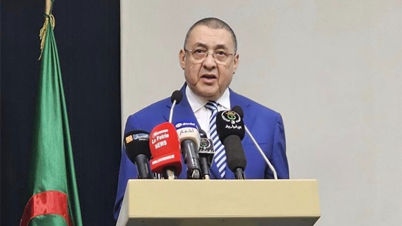 تعليمات إلى الولاة بمكافحة الفساد الإداري