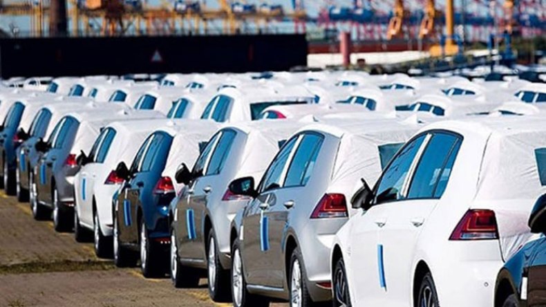 2.6 مليار دولار موجّهة لاستيراد السيارات إلى نهاية 2023