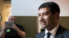 كريم زريبي يفضح الإعلام الفرنسي في القضية الفلسطينية