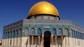 أرض الرسالات تستنطق صفحات التاريخ