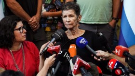 ضجة في تل أبيب عقب تصريحات الأسيرة المفرج عنها ومصافحتها القسامي!