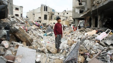 Ghaza: 110 Palestiniens tombent en martyrs lors de raids nocturnes des forces sionistes