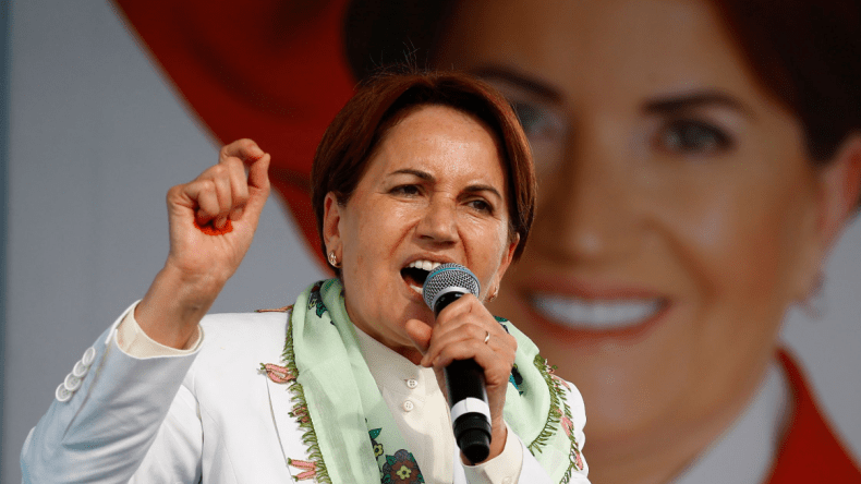 برلمانية تركية تدعو لنقل اللاجئين السوريين لمحاربة إسرائيل من مالها الخاص!