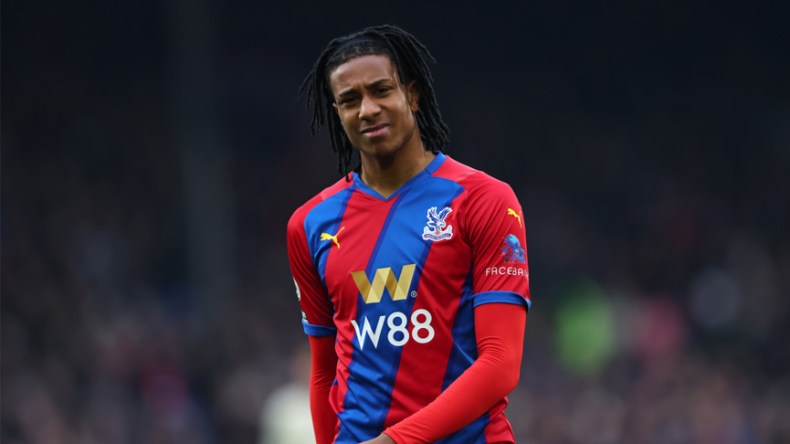 مايكل أوليز يفكر في تمثيل الجزائر بدلا من فرنسا