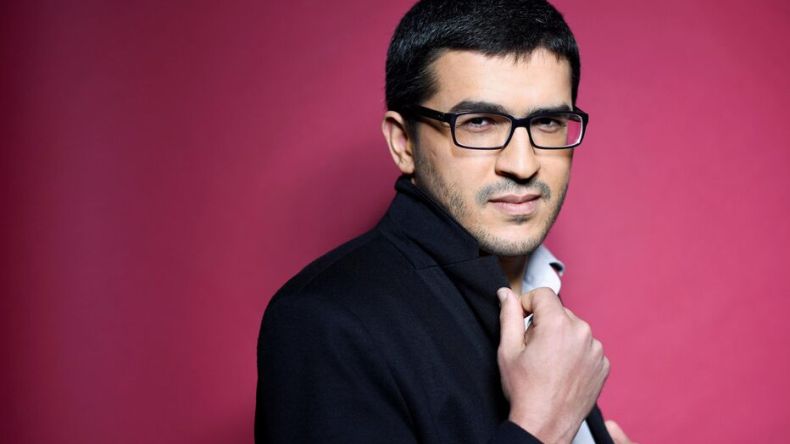 حبس كاتب من أصل مغربي في فرنسا بتهمة الفساد