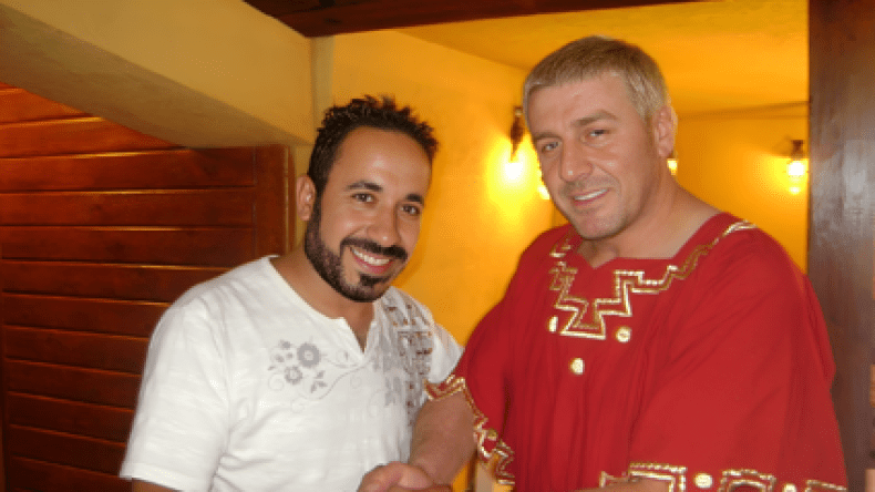 الممثل والمخرج السوري وائل رمضان: أعلنوا وفاتي بشهادة رسمية.. وحقي عند الله