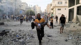 ” قصف غزة جريمة حرب”