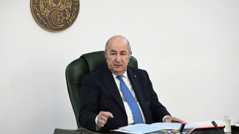 رئيس الجمهورية يترأس اجتماعا لمجلس الوزراء