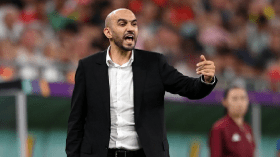 من بينها الجزائر.. مدرب المغرب يرشح هذه المنتخبات للتتويج بـ”كان” كوت ديفوار