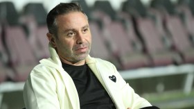 حازم إمام: هدفنا الاحتكاك مع منتخب الجزائر ولو خسرنا فيجب أن نتعلم من ذلك