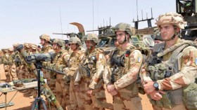 فرنسا تشرع في إجلاء قواتها من النيجر “هذا الأسبوع”