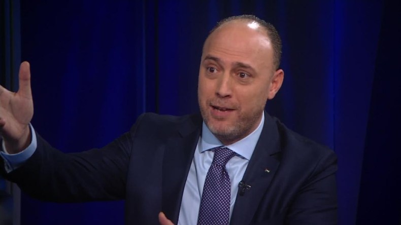 هكذا رد السفير الفلسطيني في بريطانيا على سؤال صحفي حول “طوفان الأقصى”