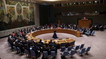 أمريكا وبريطانيا  ولواحقهما  ولازمة “حلّ الدّولتين”