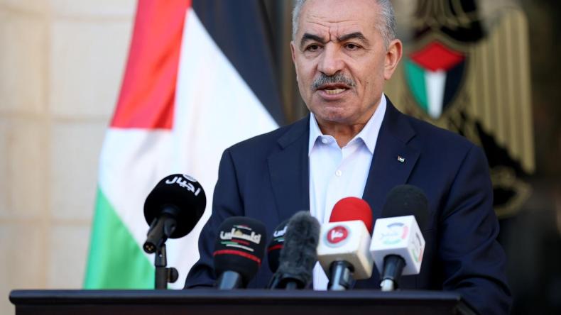 رئيس الوزراء الفلسطيني : الإحتلال يرتكب جريمة حرب وإبادة جماعية في حق المدنيين الفلسطينيين