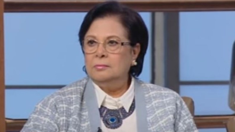 مذيعة مصرية تروي كيف تصرفت عندما تعرض ضيفها لأزمة قلبية