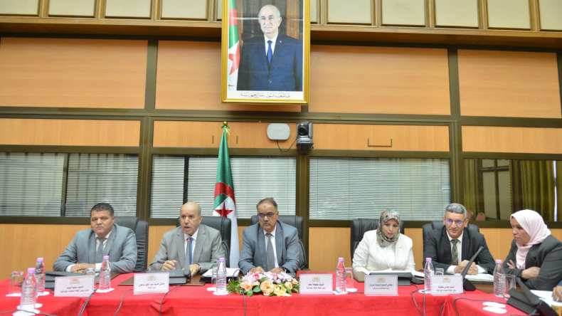 سايحي: زيادة بـ 45 بالمائة في أجور مستخدمي القطاع الصحي