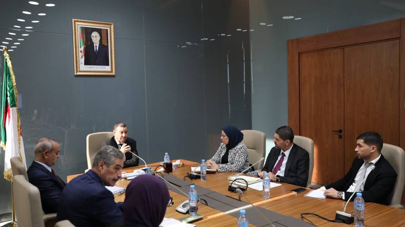 والي وهران يدعو “فيات” إلى احترام الالتزمات لدخول المصنع الخدمة نهاية السنة