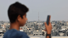 مرة أخرى.. انقطاع الاتصال بالانترنت وشبكة الهاتف في غزة