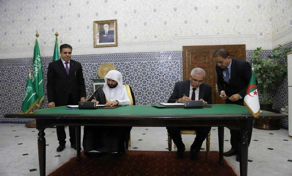 Algérie-Arabie Saoudite: Signature du programme exécutif de coopération entre les deux ministères de la Justice