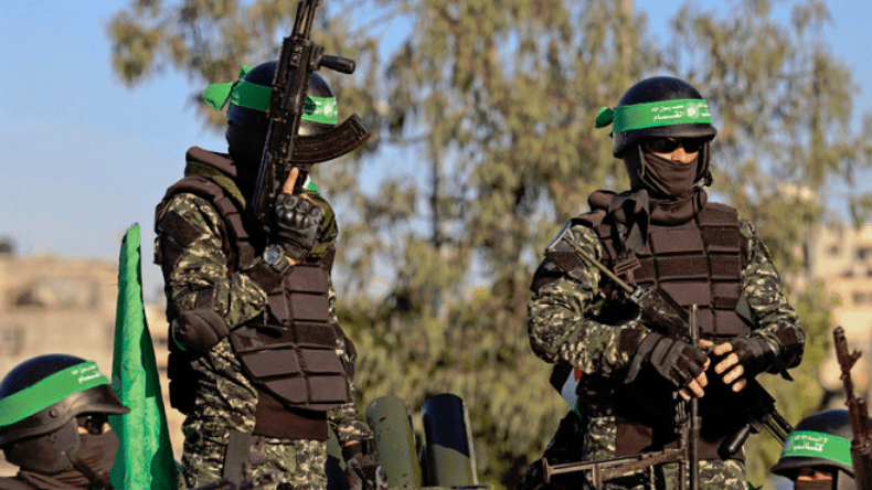 حماس ترد على تصريح وزير الاحتلال بـ “إلقاء قنبلة نووية” على غزة