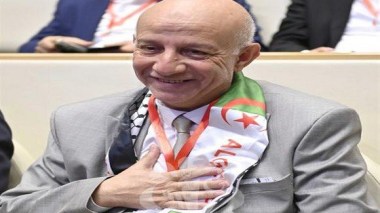 FLN: Abdelkrim Benmbarek succède à Abou El Fadl Baadji