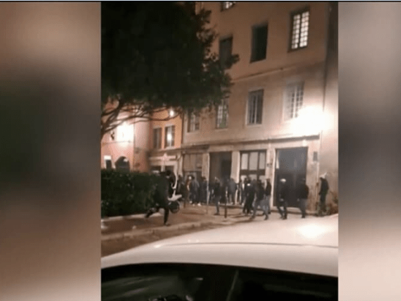 Lyon: une association d’aide à la Palestine attaquée, l’intervention de la police lente!