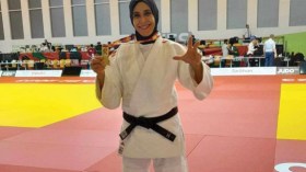 Judo: une quinquagénaire algérienne continue de briller sur les tatamis