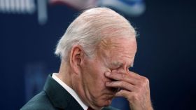 دعوى قضائية ضد بايدن لدعمه “الإبادة الجماعية” بغزة