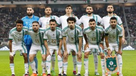 ثلاثة جزائريين ضمن التشكيل الأساسي لِأغلى لاعبي إفريقيا