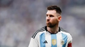 شرّير يسطو على منازل نجوم الكرة ويرفض سرقة ميسي!