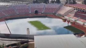 بِالصّور.. ملعب عنابة “يغرق” وتساؤلات عن كفاءة مُديري المنشآت الرّياضية