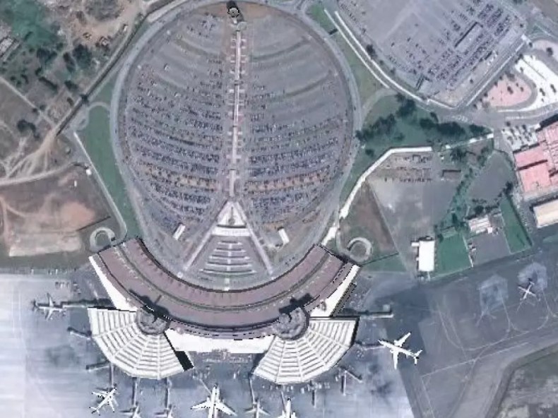 Aéroport d’Alger: Batterie de mesures pour l’accompagnement des voyageurs et le traitement des marchandises