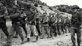 درس من ثورة الجزائر: حصار ولا زيغود له..!!