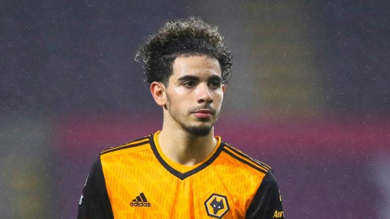 عملاق إنجليزي يُخطّط لِانتداب آيت نوري