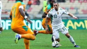 بن ناصر وكأس إفريقيا.. مدرب الميلان يُزيح السّتار