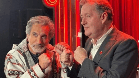 باسم يوسف يفحم مورغان بشأن تهجير الفلسطينيين: “لماذا لا تعطى فلوريدا لإسرائيل؟”