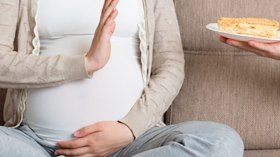 أطعمة وأدوية ممنوعة على الحوامل