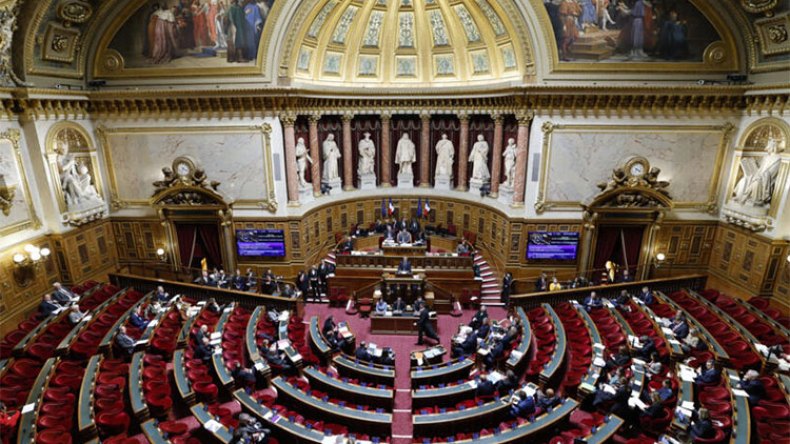 تجند مجتمعي كبير في فرنسا ضد قانون الهجرة الجديد