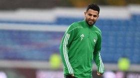 بِالفيديو: محرز يُسجّل وغير راضٍ عن استبداله